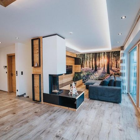 Apartklusiv Kaltenbach Exteriör bild