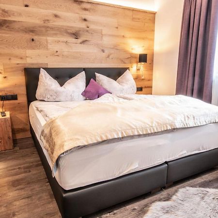 Apartklusiv Kaltenbach Exteriör bild