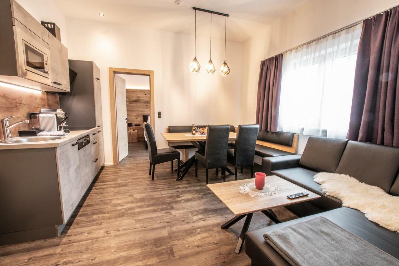 Apartklusiv Kaltenbach Exteriör bild