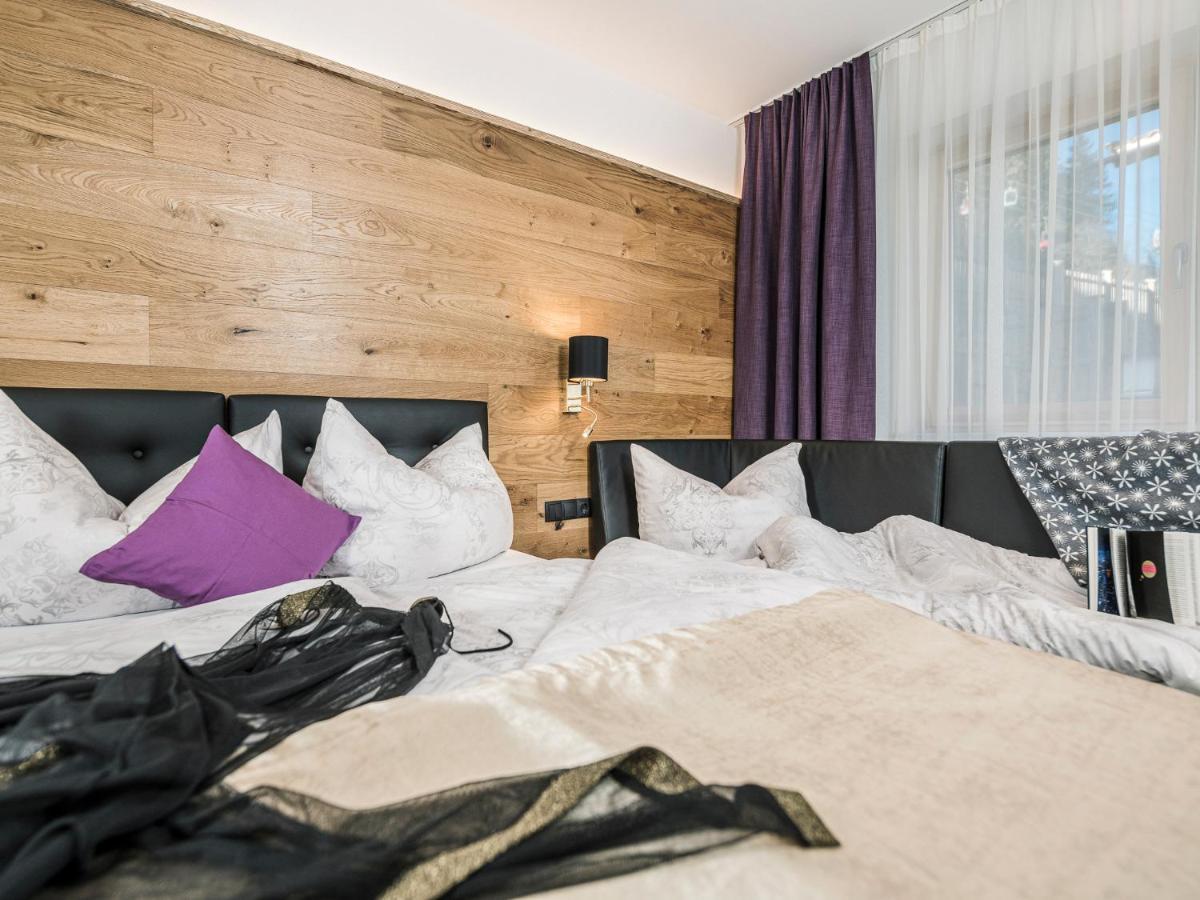 Apartklusiv Kaltenbach Exteriör bild